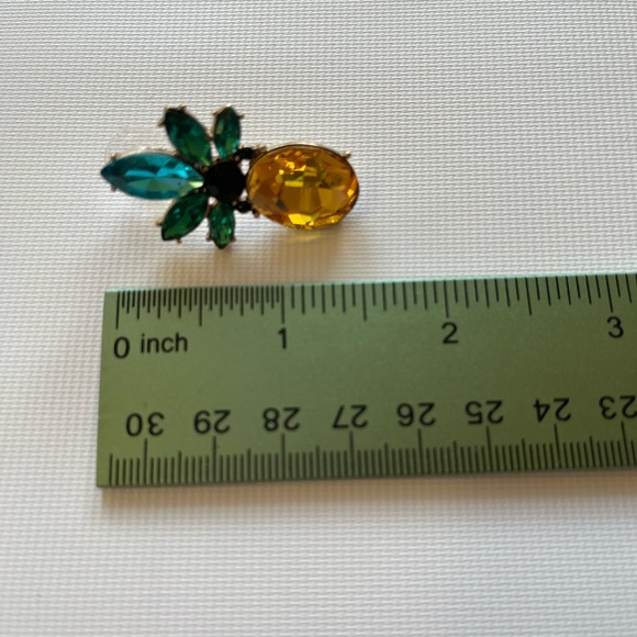 Betsy Johnson Earrings - Picture 3 of 5